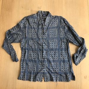 Vintage Gap Blouse Size large Ikat Print
